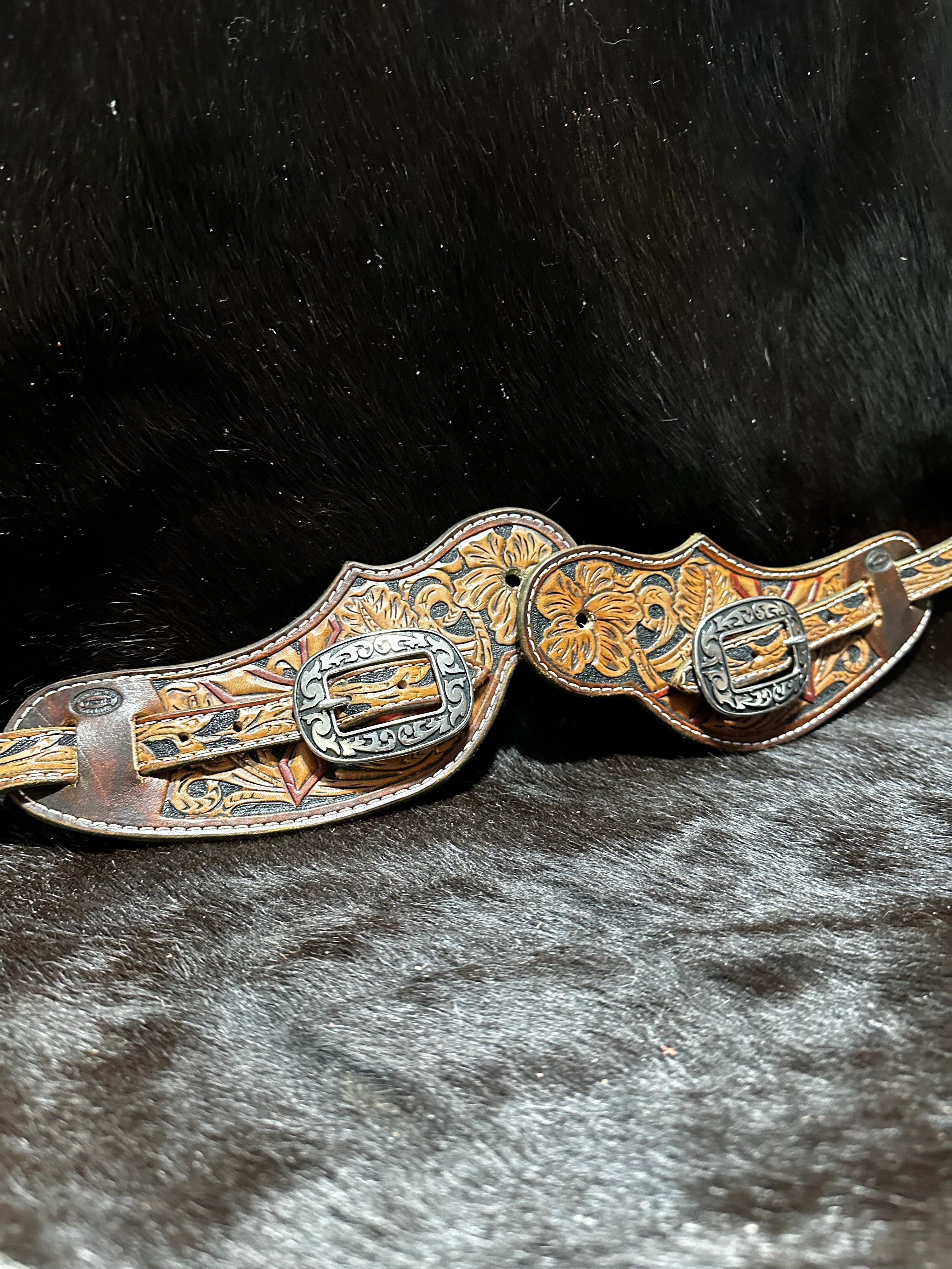 Full floral cross spur straps