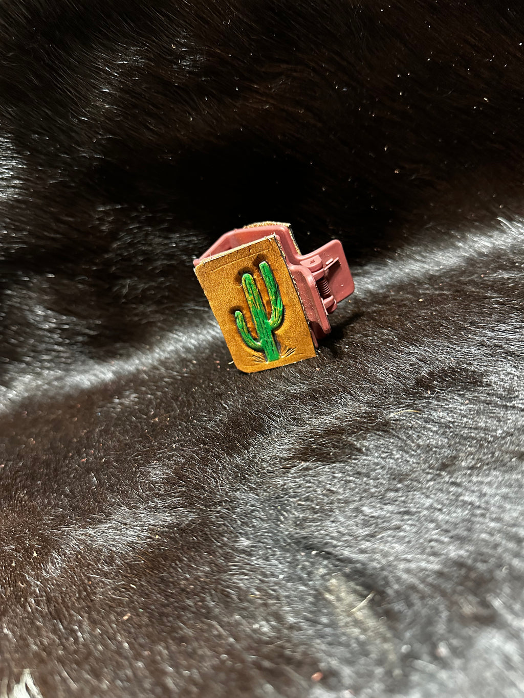 Mini cactus hair clip