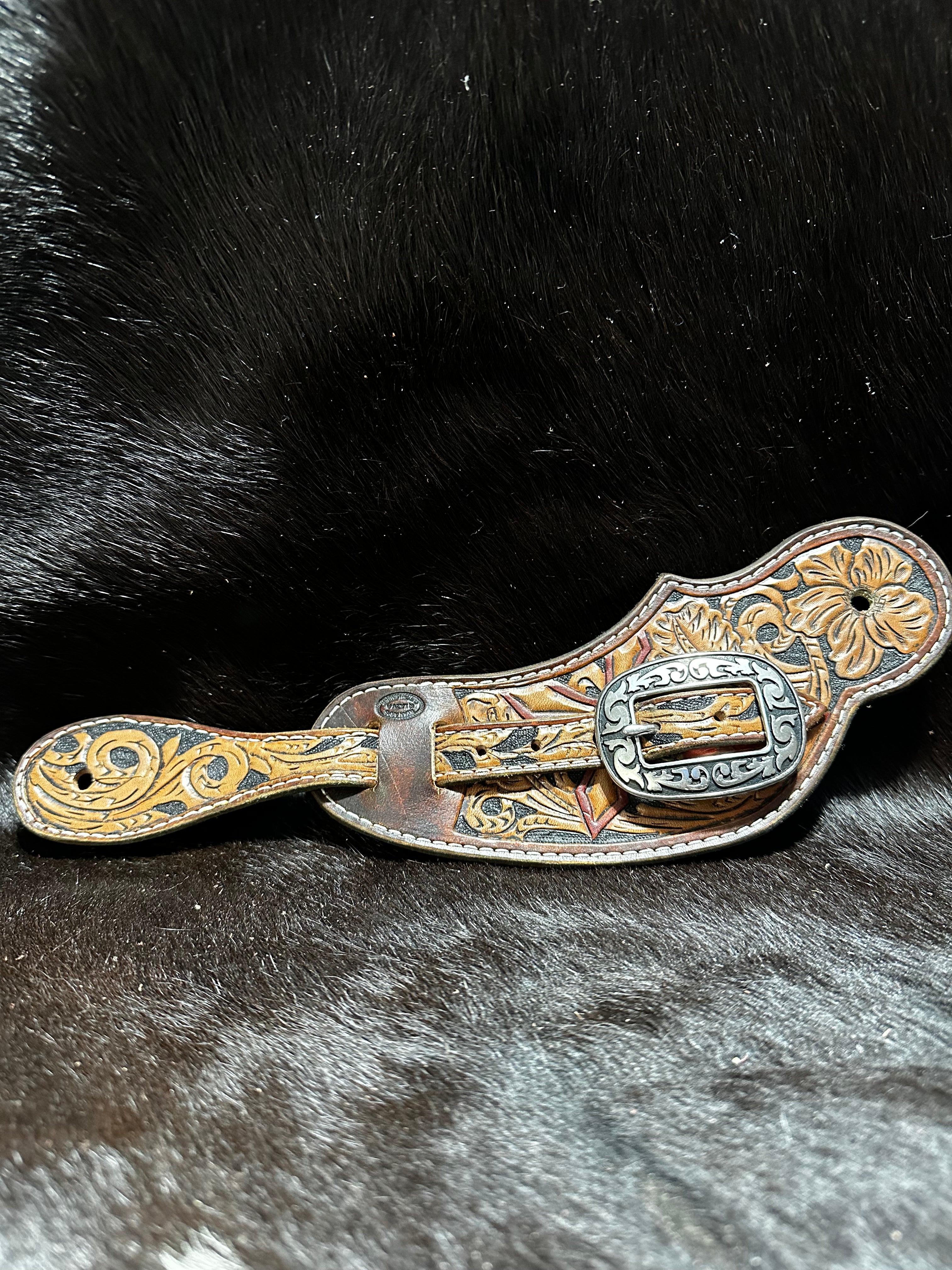 Full floral cross spur straps