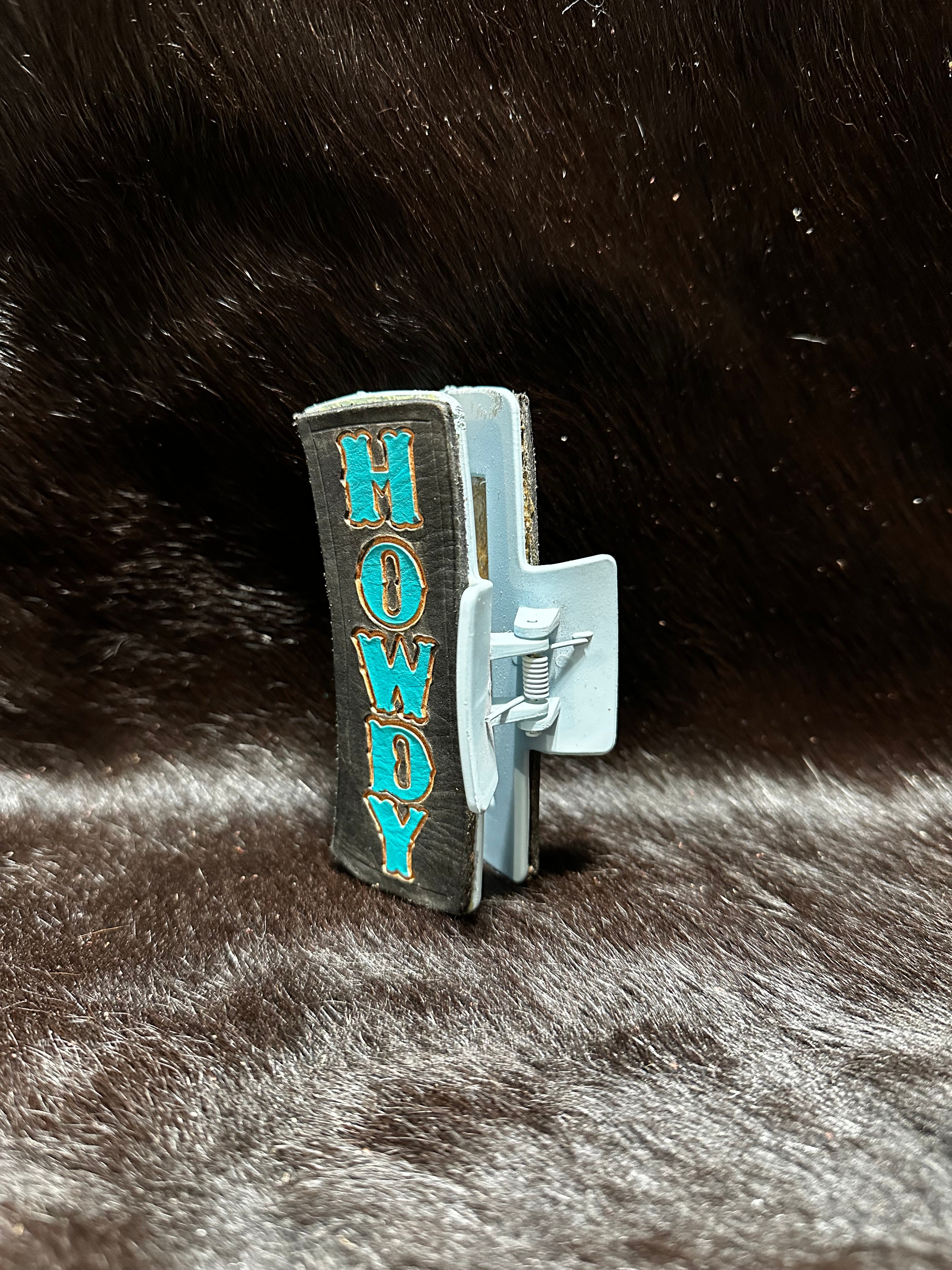 Howdy hair clip